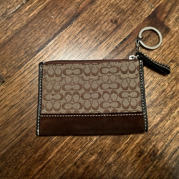 Vintage Coach Logo Card Case - Picture 2 of 3